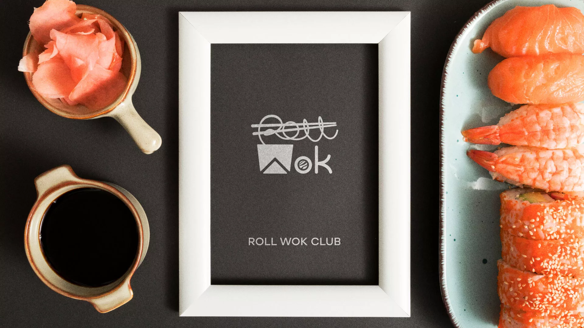 Разработка логотипа суши-бара «Roll Wok Club» в Красноармейске